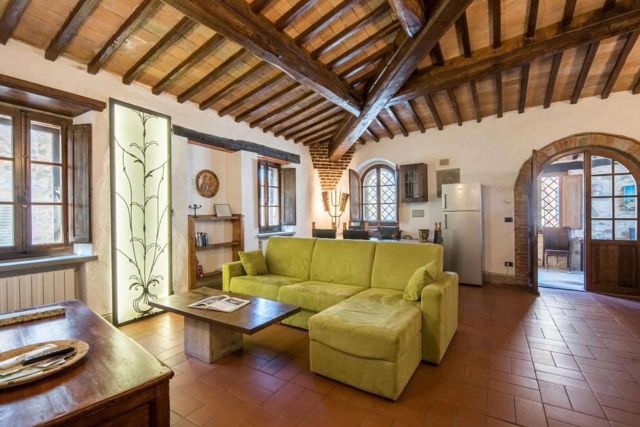Casale Rosennano - Loggia Apartment Luaran gambar